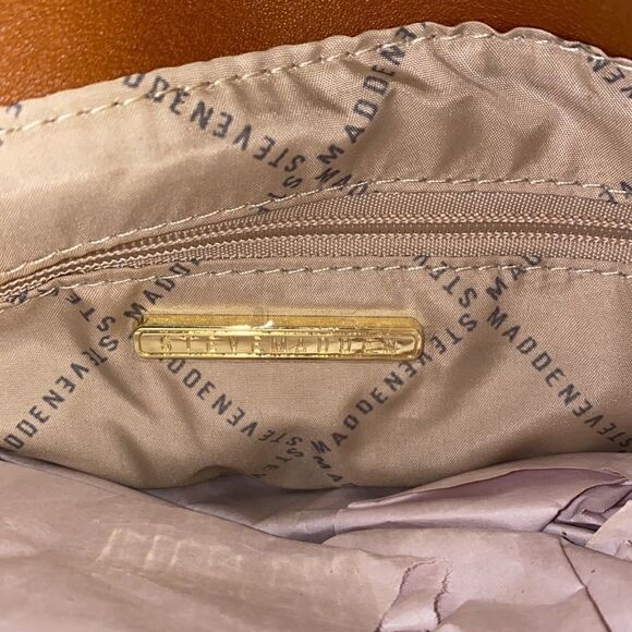 NWT Steve Madden BTEENA Hobo Crossbody Shoulder Purse - Picture 13 of 17